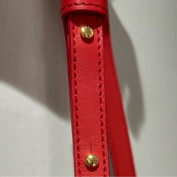 DeMellier Small Vancouver (Authentic) - Picture 10 of 10